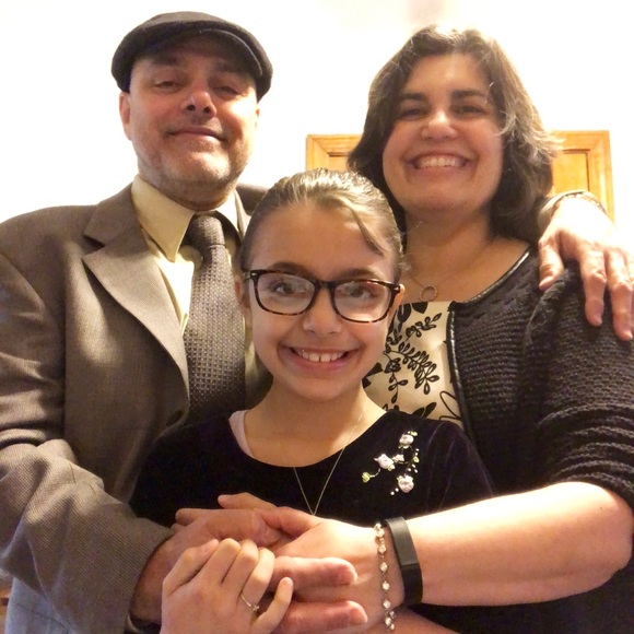 Meet your Posher, Julie - Picture 1 of 1